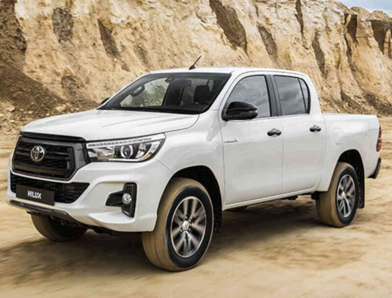 CAMIONETA TOYOTA HILUX 4X4