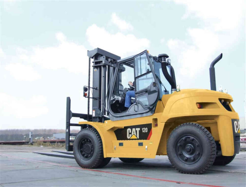 MONTACARGAS DIESEL DP100NM CAT