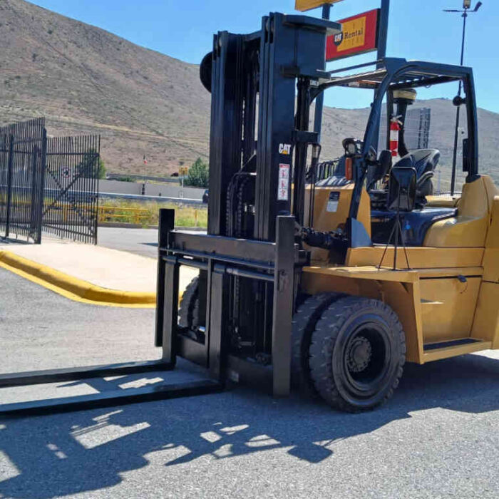 MONTACARGAS Diesel DP70NM CAT