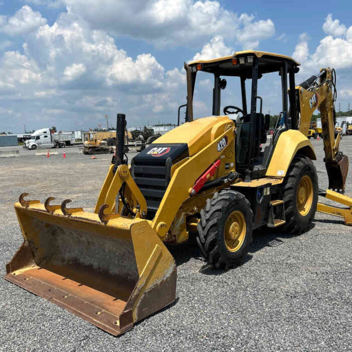 RETROEXCAVADORA CAT 420